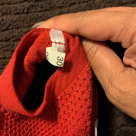 Child’s mesh shoe. Never worn - Picture 4 of 5